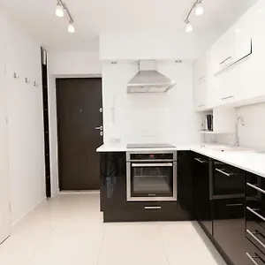 https://warsaw-concierge-square-grzybowski.warsawhotelspoland.com